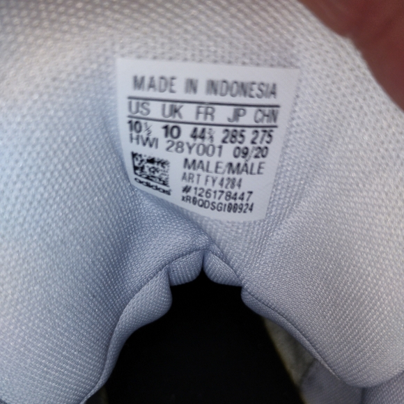 Adidas High tops Sneakers - Picture 2 of 5